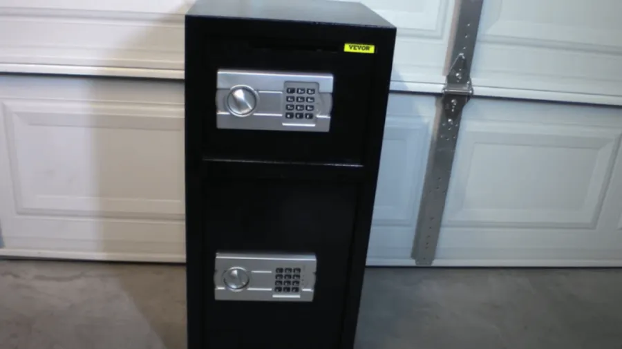 how-to-hide-a-safe-b-10263