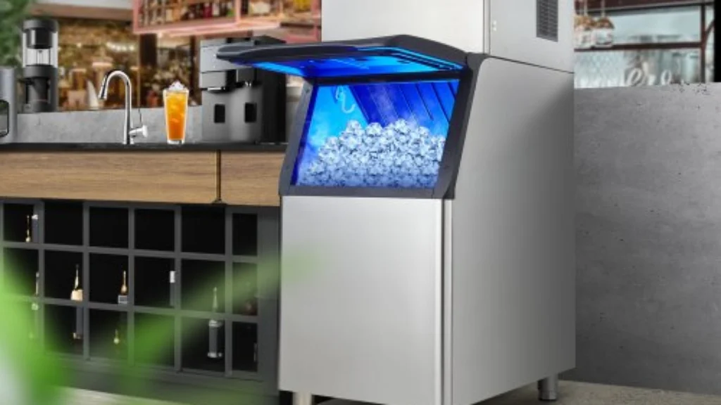 Ice maker leaking water