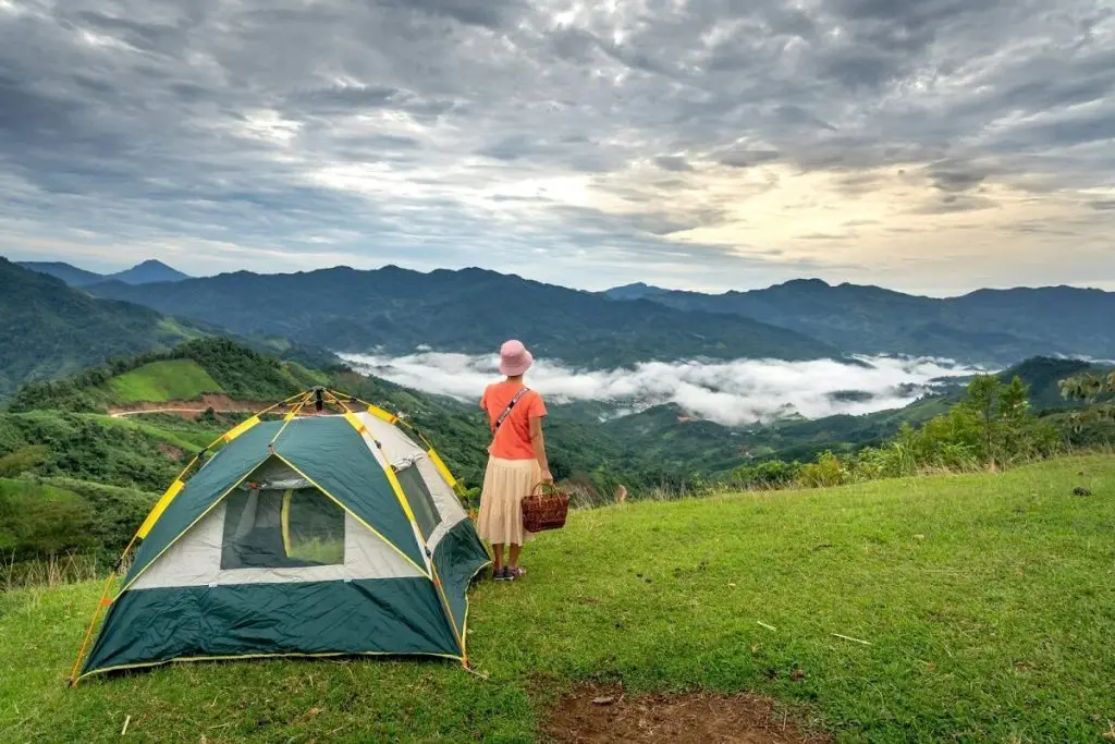 camping essentials for women