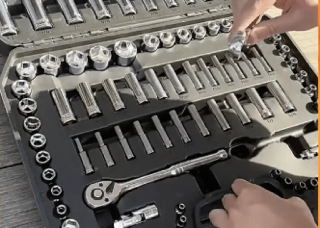 VEVOR mechanics tool set