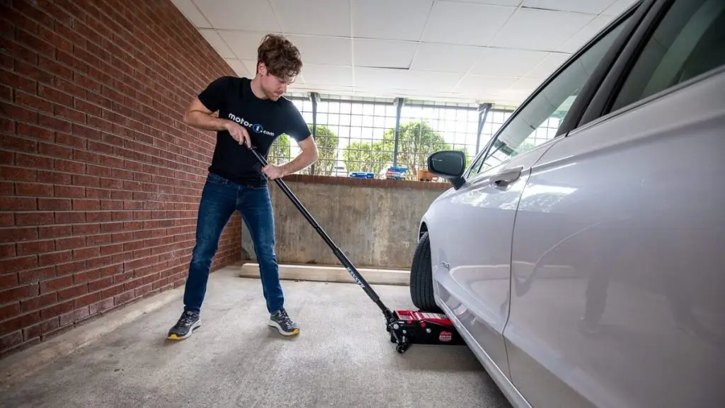 best portable hydraulic jacks