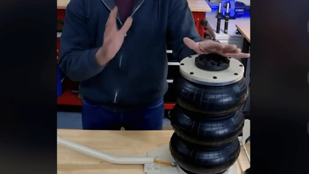 VEVOR triple bag air jack