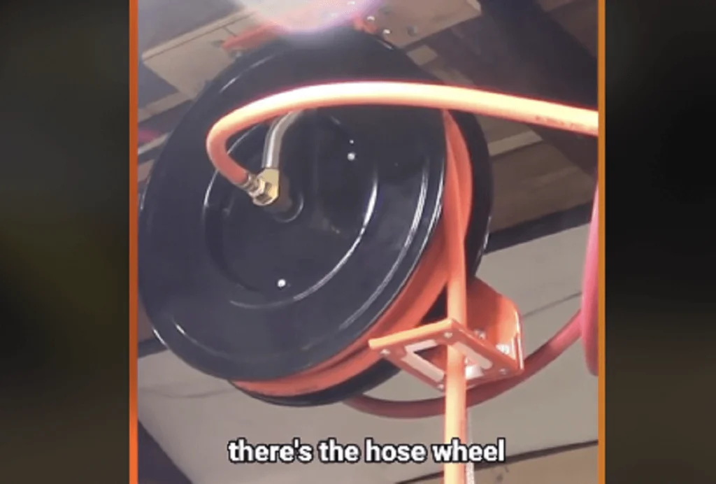 VEVOR Retractable air hose reel