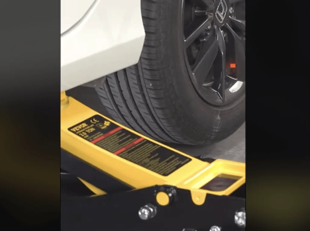 VEVOR Low-profile Floor Jack