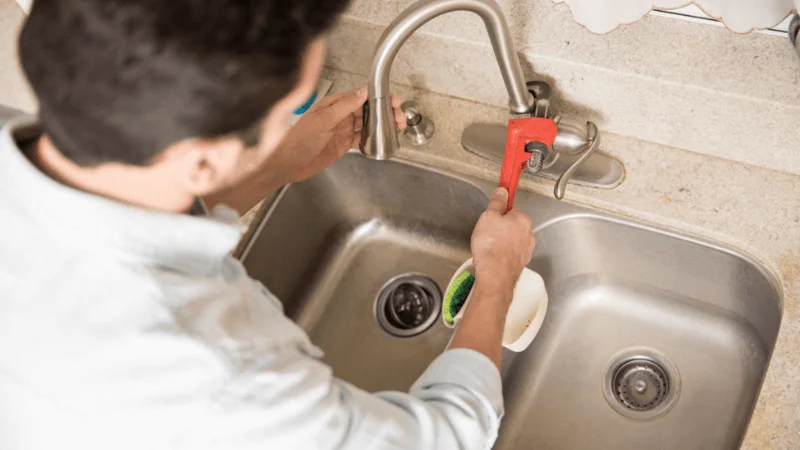 step-by-step guide on how to replace an outdoor faucet