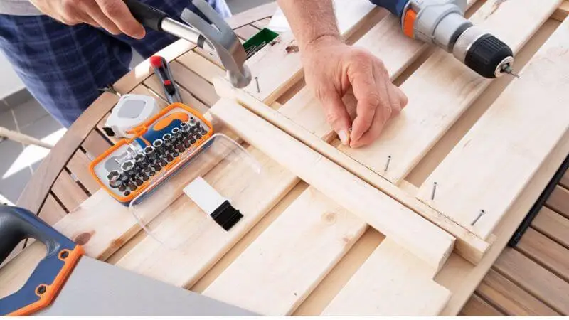 How to install a kitchen cabinet