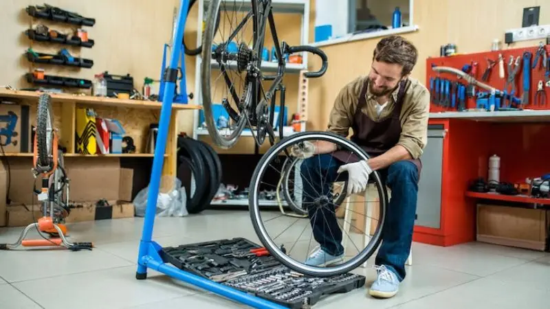 upcycled stand ideas