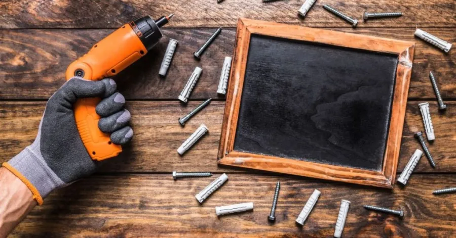 How does a Nail Gun Work