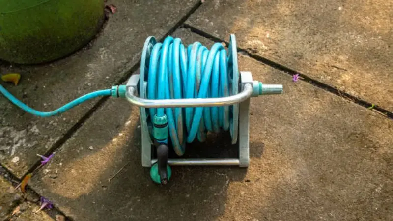 Using a Hose Reel