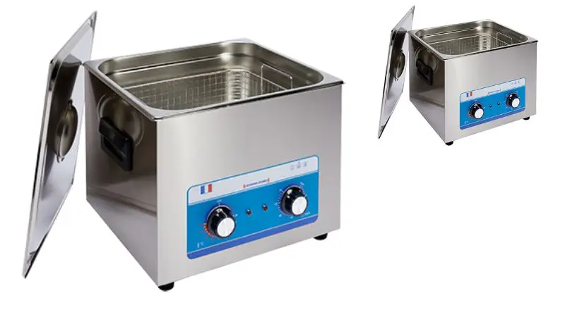 Safely use an ultrasonic cleaner