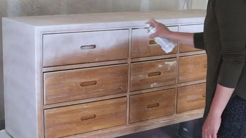 Spray Painting Method