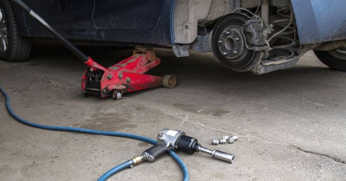 Photo inspiration: Fresh Look at How To Safely Jack Up A Car