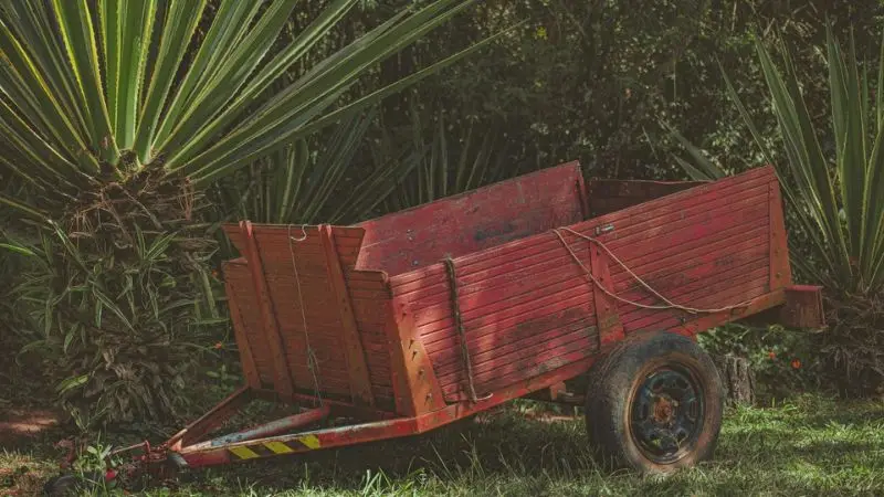 types of garden carts