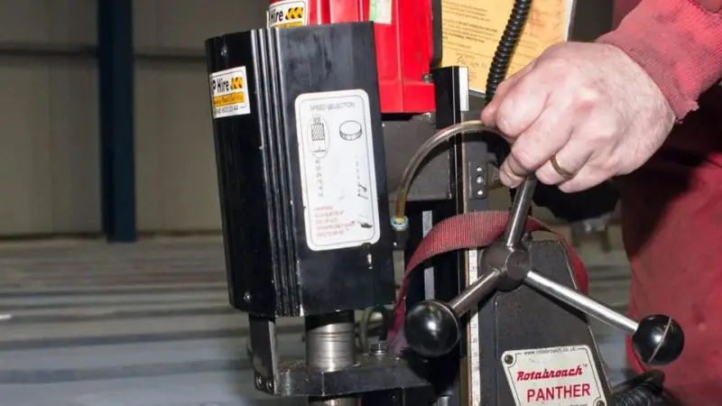 Using a magnetic drill