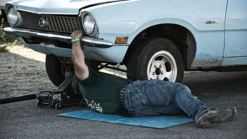 cost breakdown to install a pneumatic jack in a car