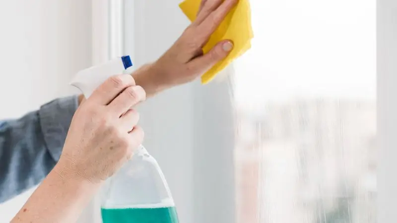 How to clean spray paint off glass