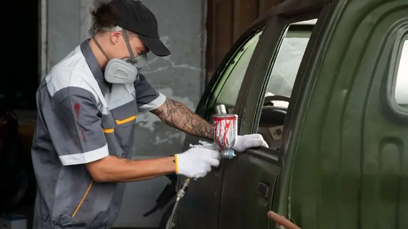How to prepare your car before spray painting