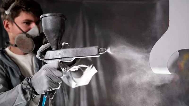 What type of sprayer is best for staining wood