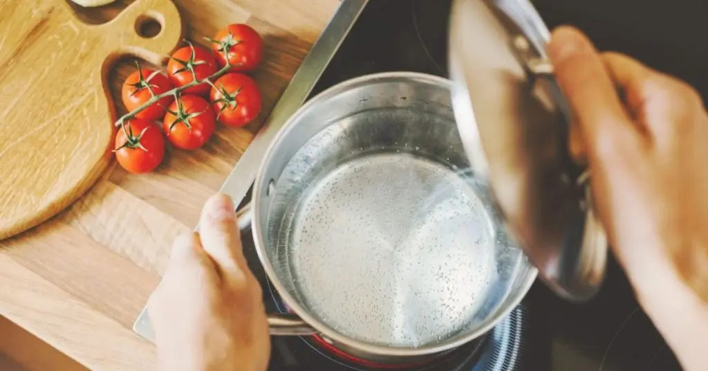 Does distilled water expire