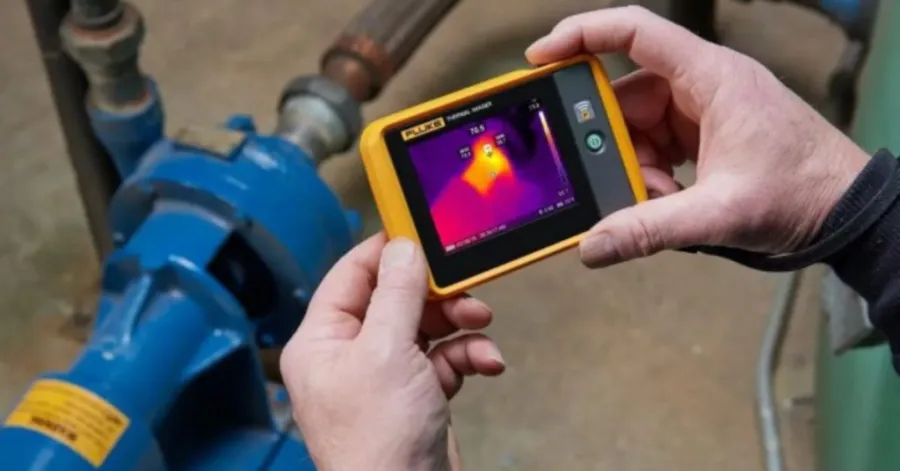 infrared camera to detect leaks