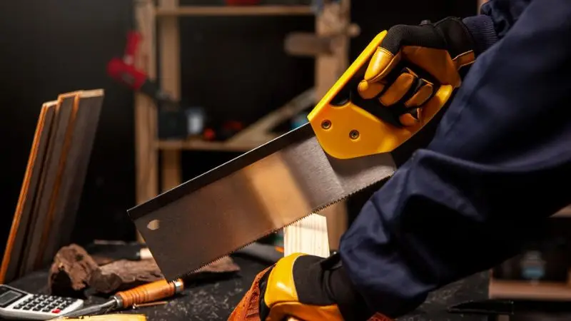 types of wood-cutting saws