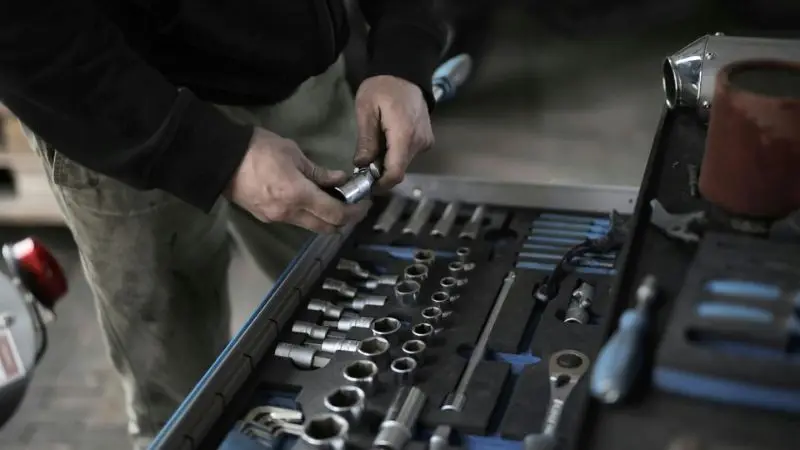 deep vs. standard sockets 