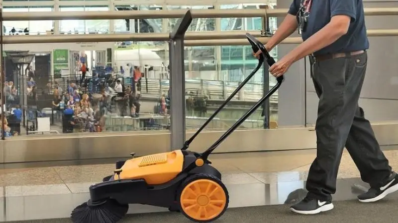 Clean the outdoor floor