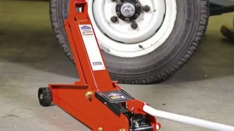  Choose the Right Jack