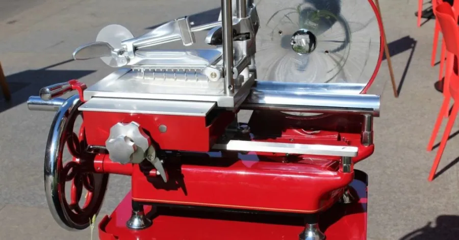 meat cutter equipment