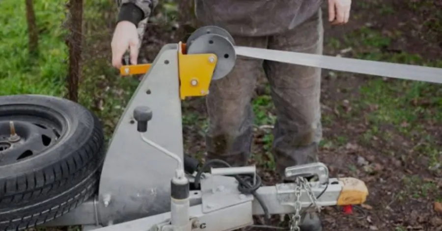 how to mount a winch to a trailer