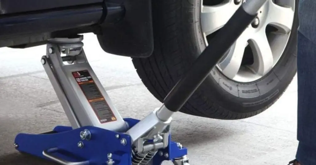 tools to lift a car