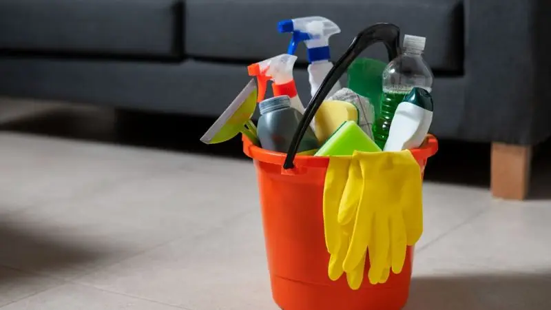 essential tools and equipment for floor cleaning
