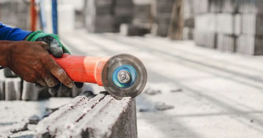 how to cut a concrete board