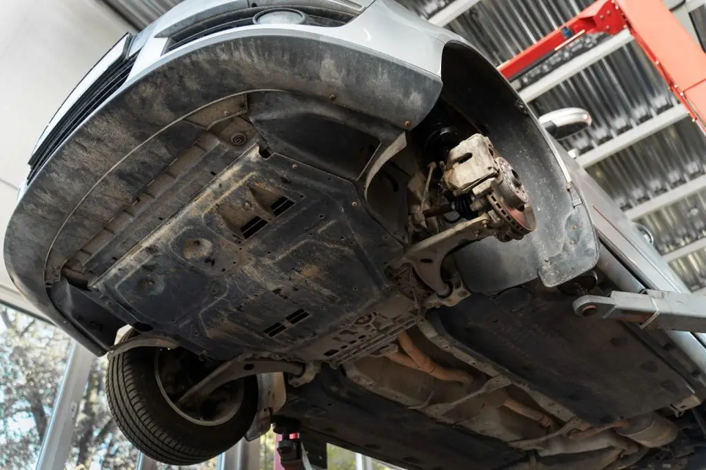 Maintenance tips to prevent future fuel line leaks