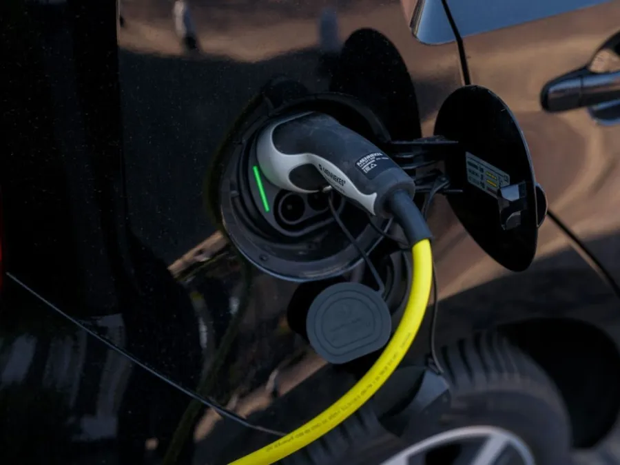 how to use a fluid evacuator