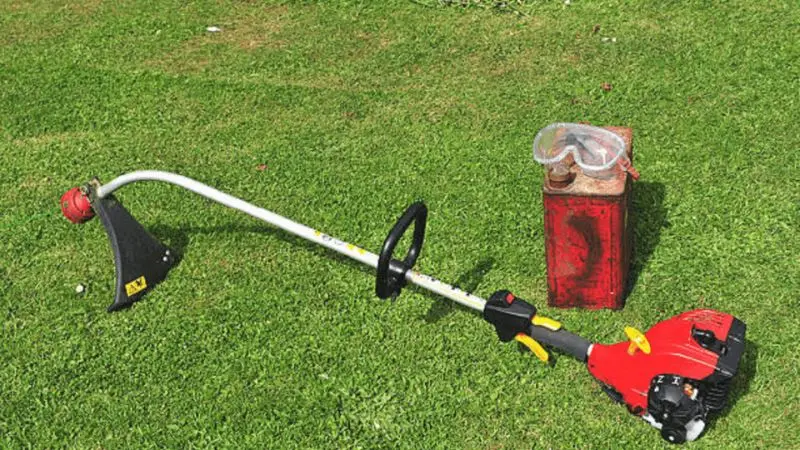Types of Commercial lawn sweepers
