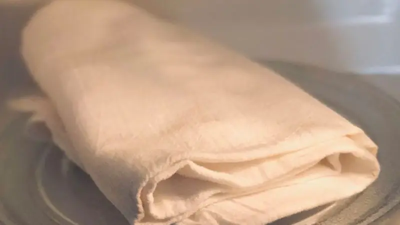 Warming a towel in the microwave safely