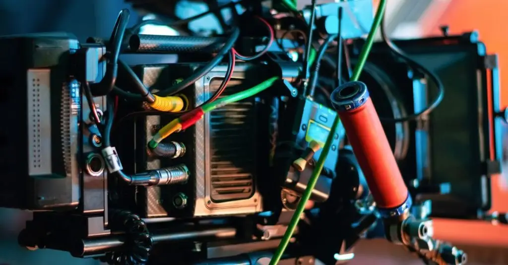 wire strippers for splicing wires