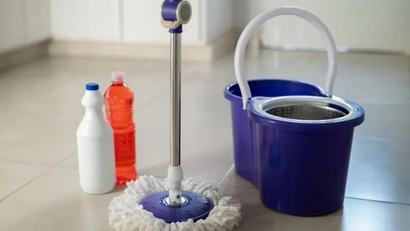 mops for quick cleaning