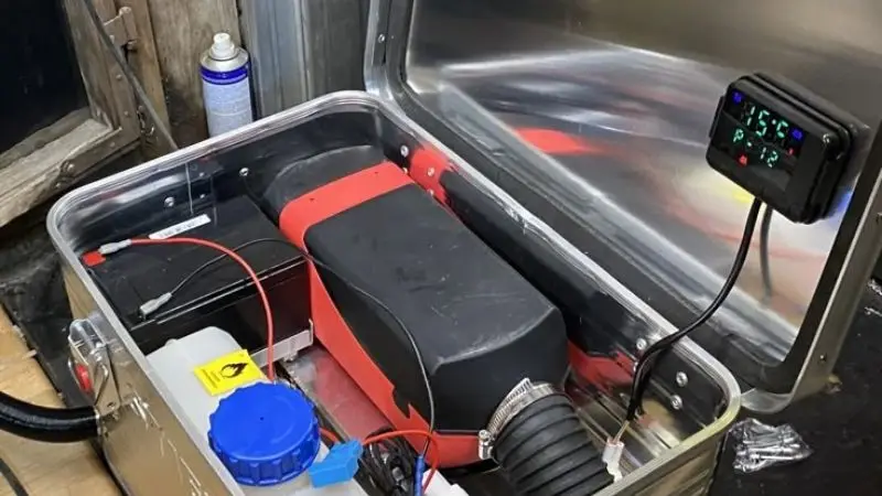 Diesel fuel tank heater setup