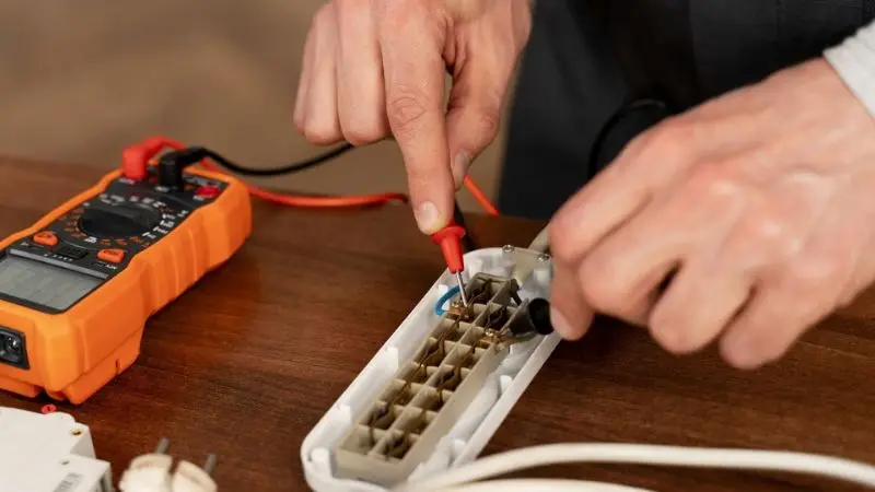 How to fix a severed and completely cut extension cord