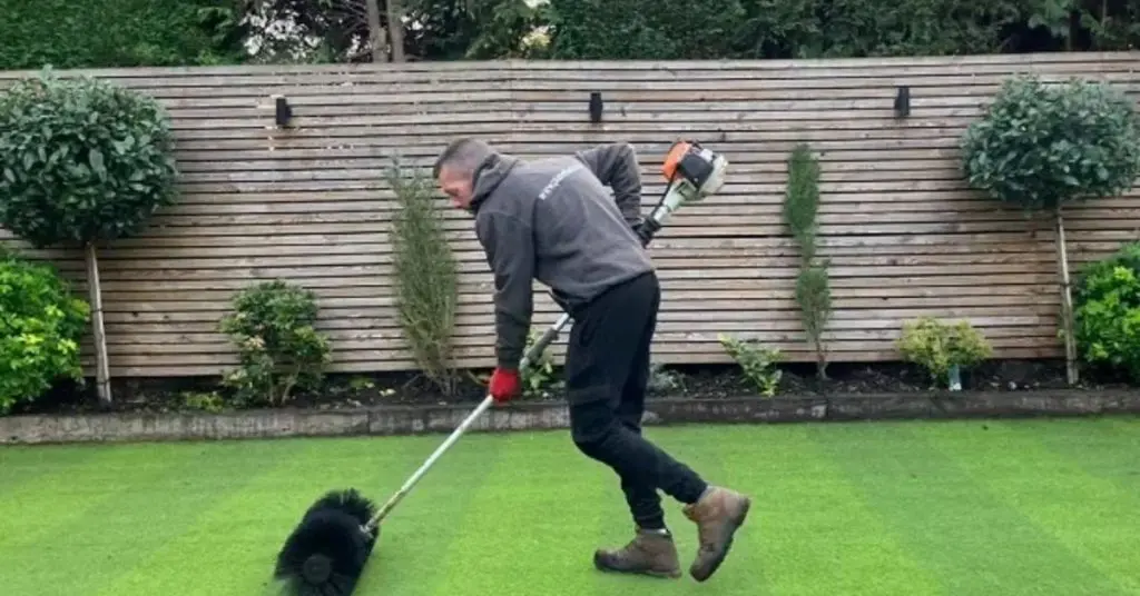 lawn sweeper for artificial turf