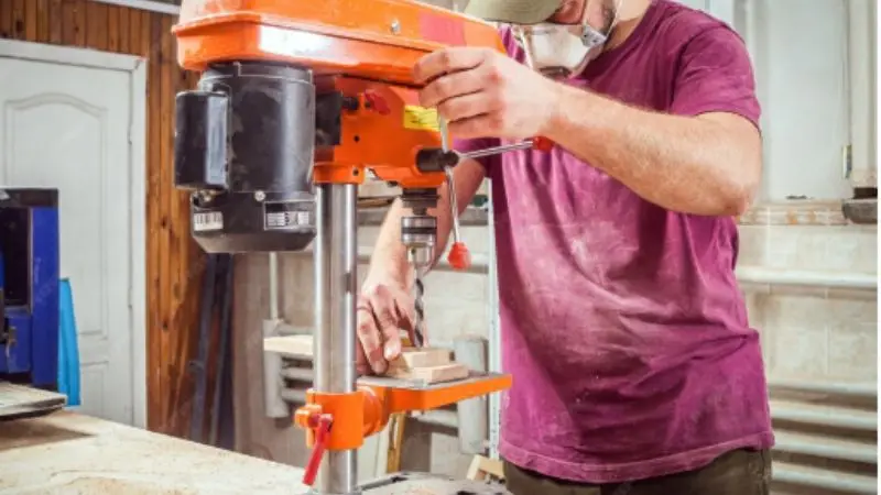 Buying guide for Magnetic drill bit holder.