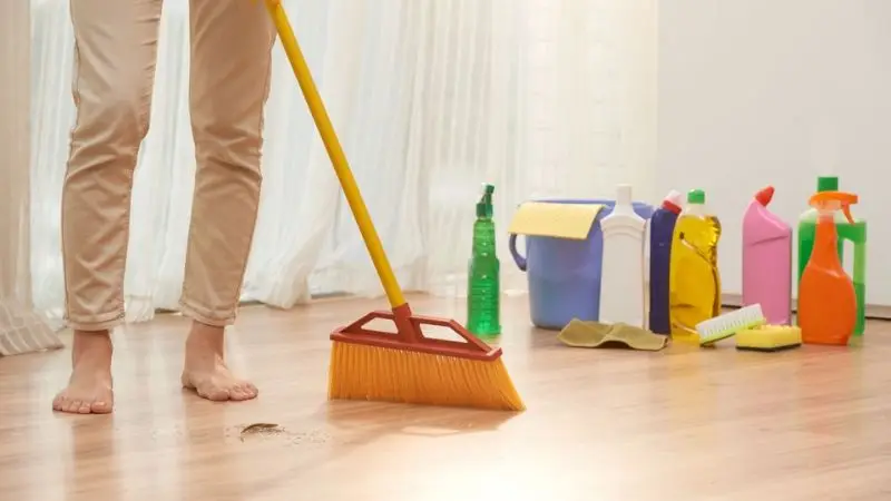 cleaners that are safe for laminate floors