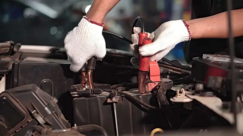 How long should you charge a car battery safely