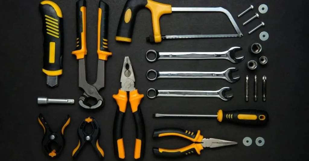 automotive mechanics tools