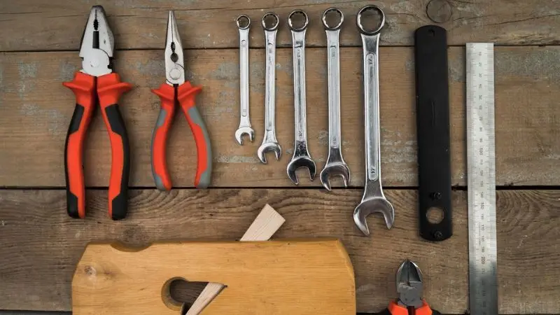 how to choose the high quality autiomative tools for your garage