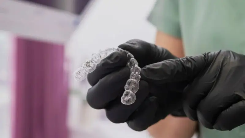 simple retainer care for everyday use