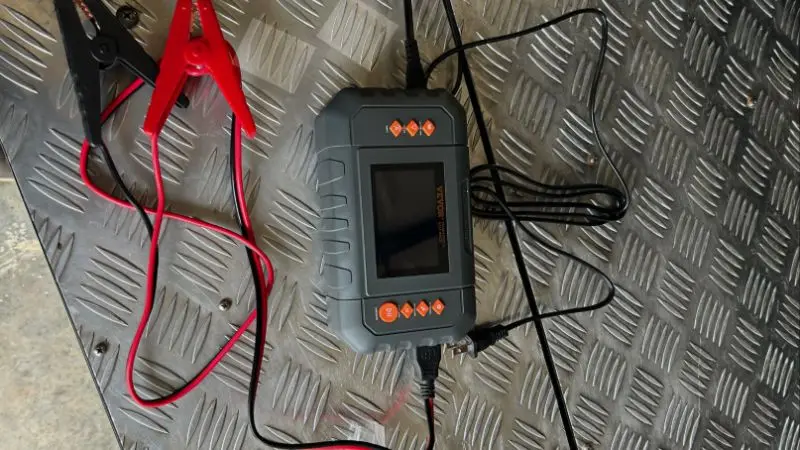 key features to look for in AGM battery charger