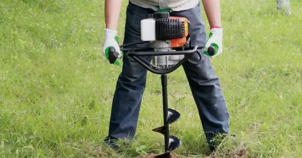 auger for drilling in earth​